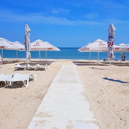Nick Apartments Mamaia Luaran gambar