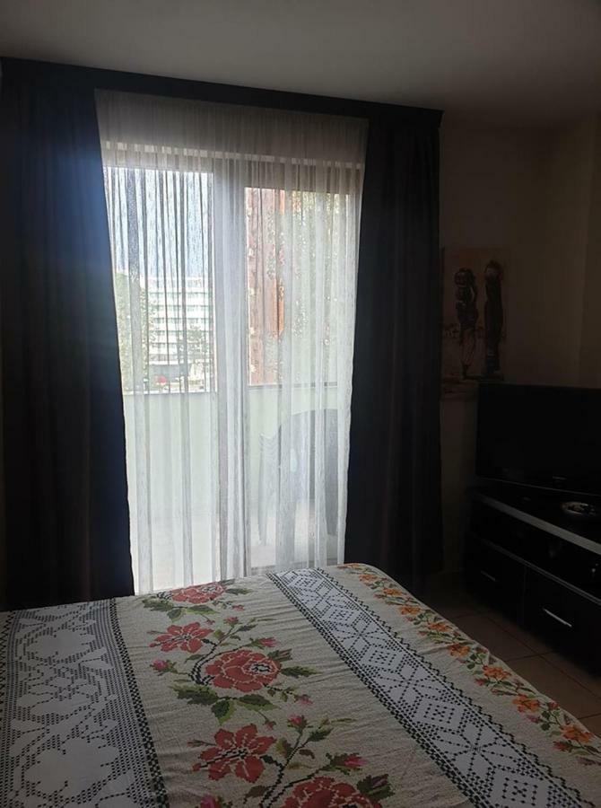 Nick Apartments Mamaia Luaran gambar